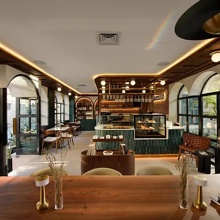 Tinspiro Hotel