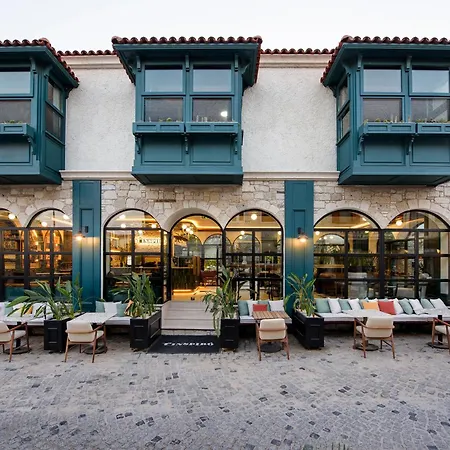 Tinspiro Hotel